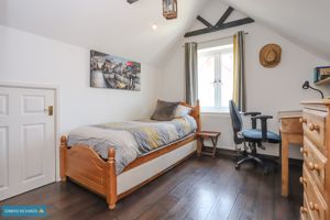 Bedroom- click for photo gallery